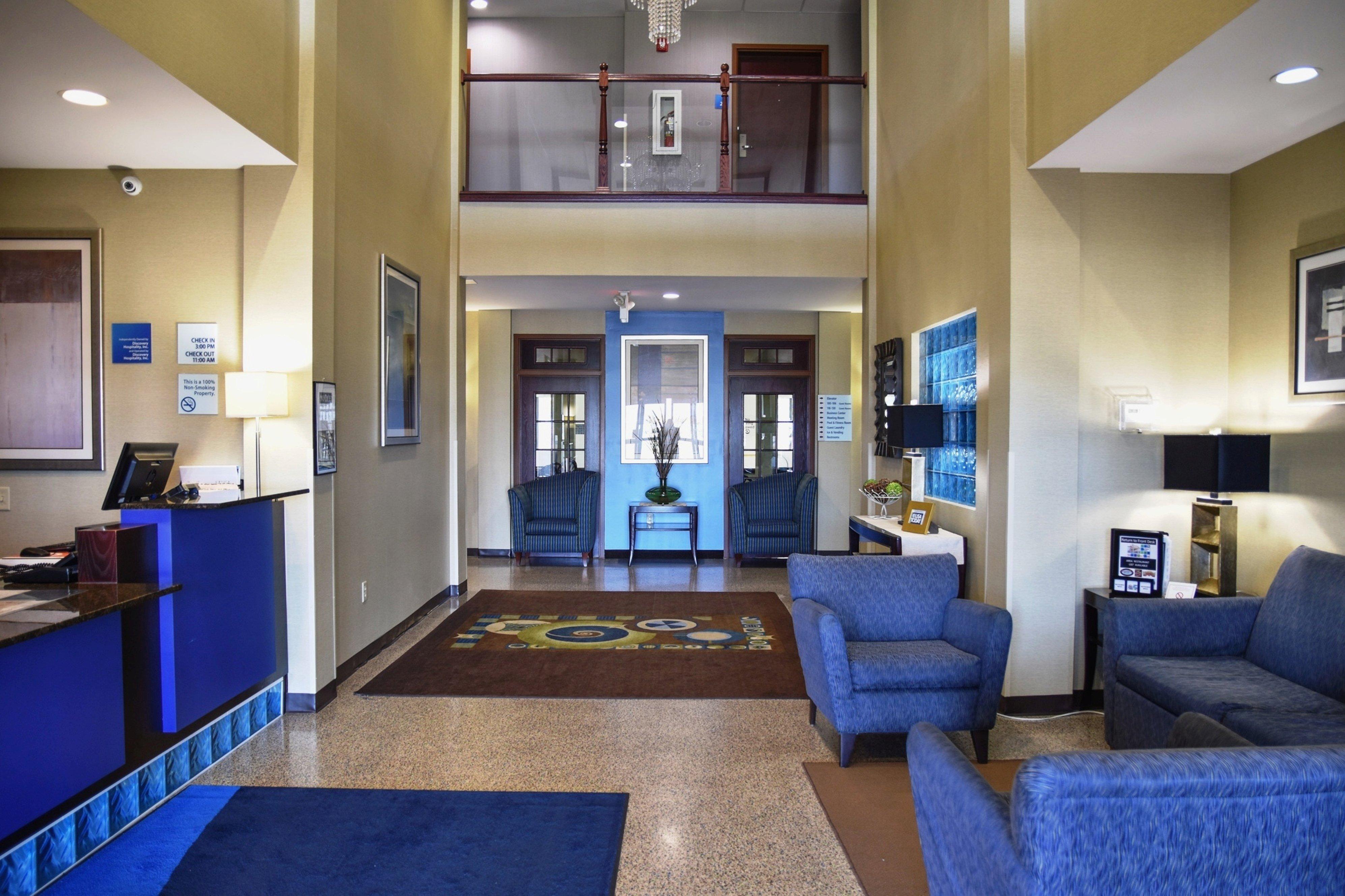 Express & St. Charles By Ihg 2* Saint Charles